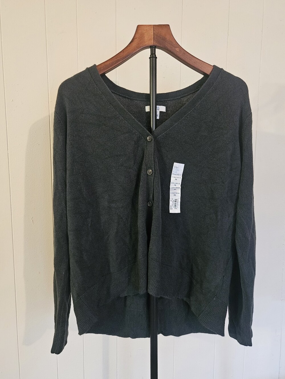 NWT Croft & Barrow Classic Dark Gree V-Neck Button Cardigan Sweater Size PXL